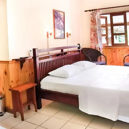 Bernique Guesthouse Insel Insel La Digue Exterior foto