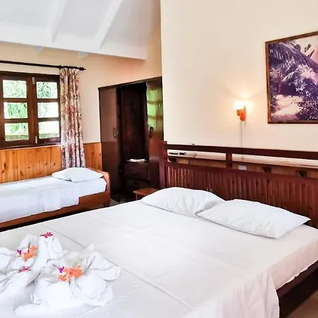 Bernique Guesthouse Insel Insel La Digue Exterior foto