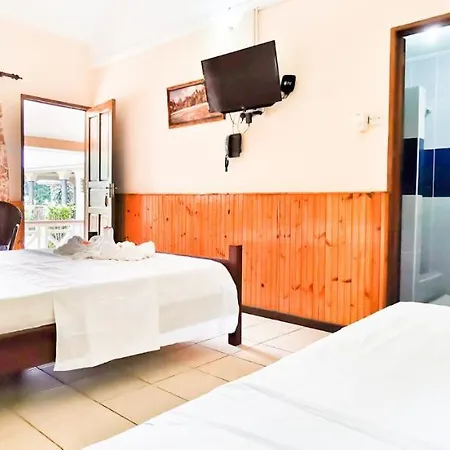 Bernique Guesthouse Insel Insel La Digue Exterior foto