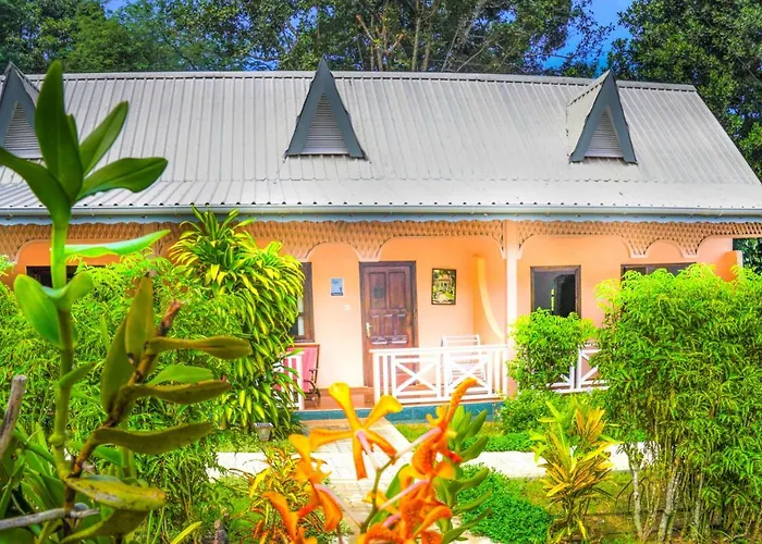 Bernique Guesthouse